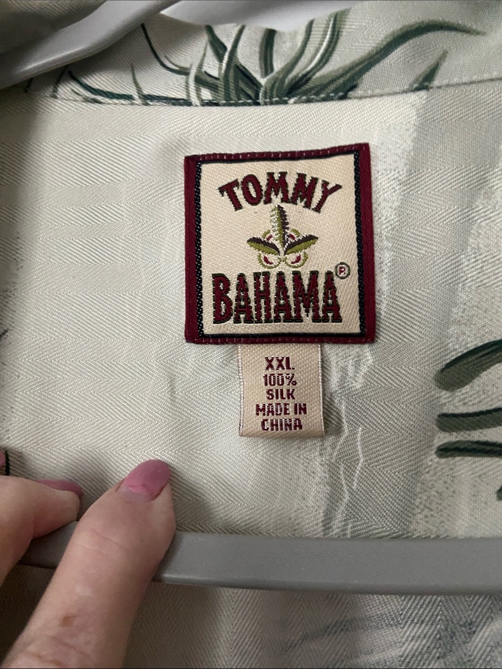 Tommy Bahama Cream Shirt with Green Leaf Motif - Picture 2 of 5